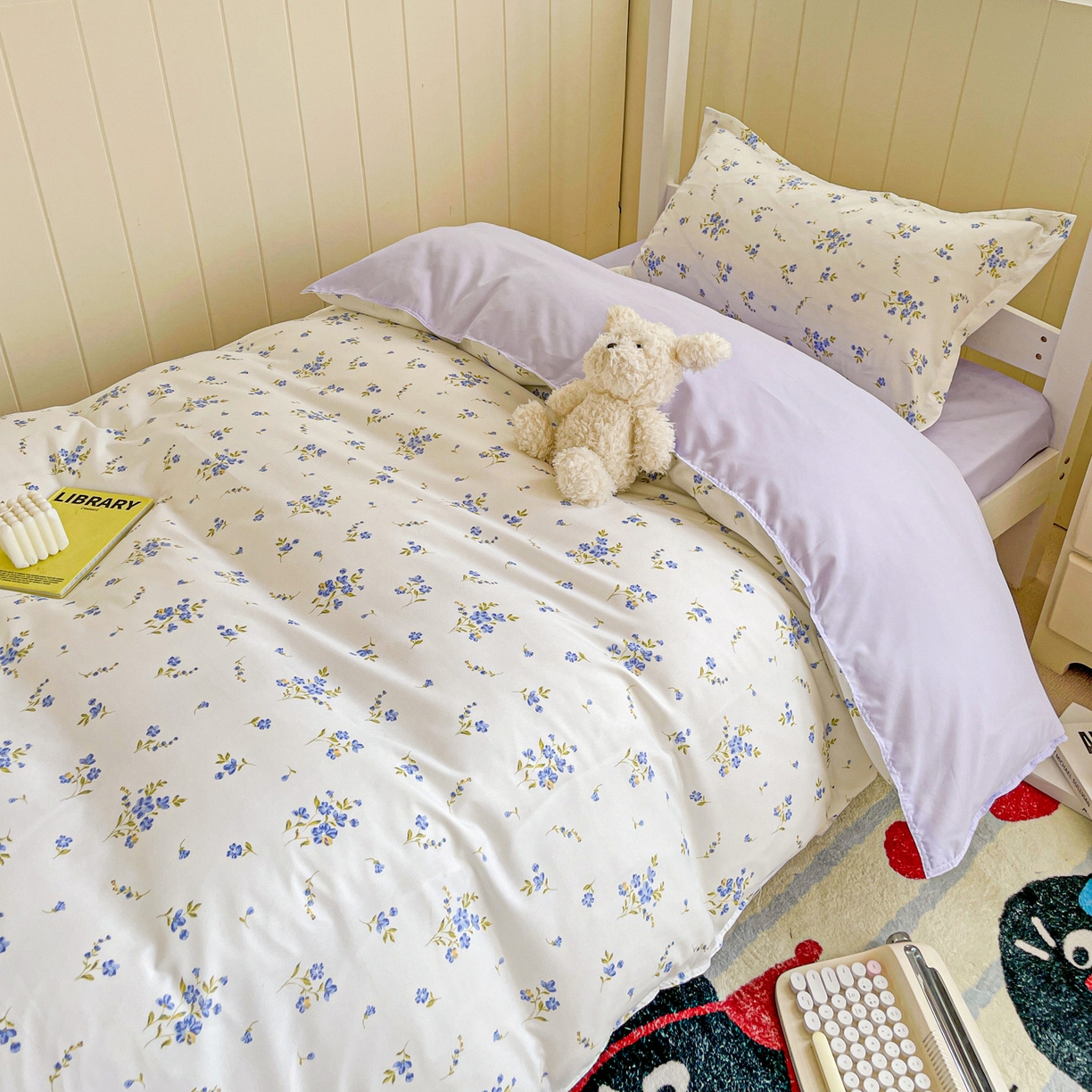 91家纺网 家纺一手货源 找家纺 楠沐家纺 2025新款芦荟棉印花学生宿舍上下铺四件套三件套 紫色浪漫