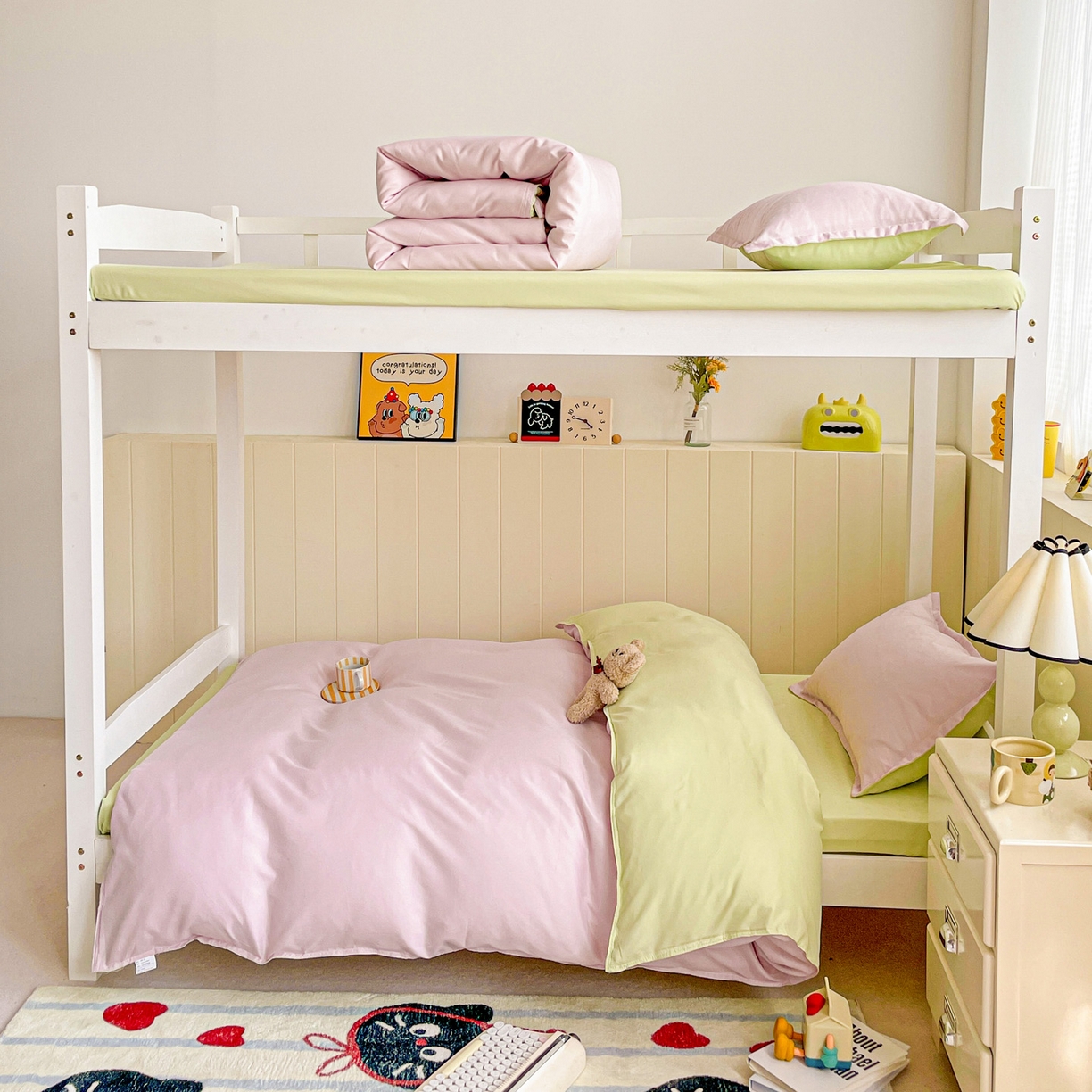 91家纺网 家纺一手货源 找家纺 楠沐家纺 2025新款芦荟棉印花学生宿舍上下铺四件套三件套 奶粉色泡泡绿