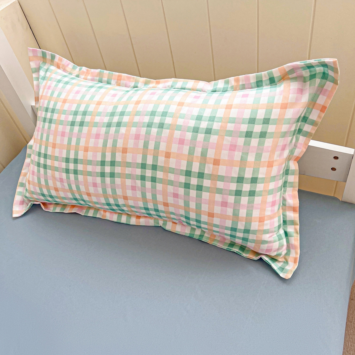 91家纺网 家纺一手货源 找家纺 楠沐家纺 2025新款芦荟棉印花学生宿舍上下铺四件套三件套 冰淇淋格