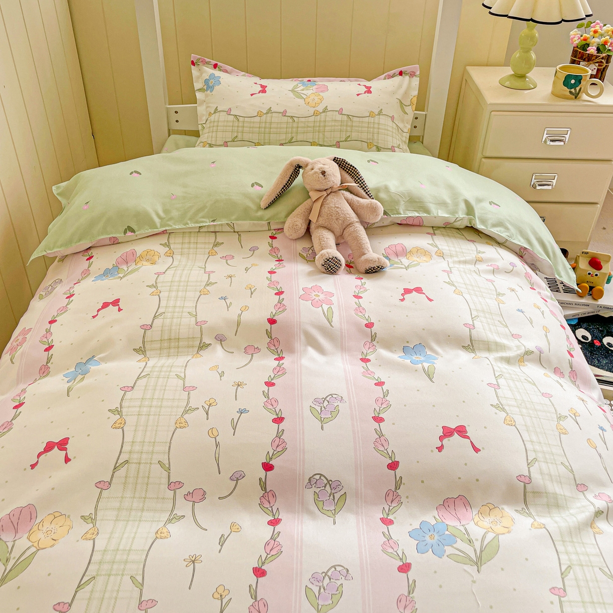 91家纺网 家纺一手货源 找家纺 楠沐家纺 2025新款芦荟棉印花学生宿舍上下铺四件套三件套 秘境花园