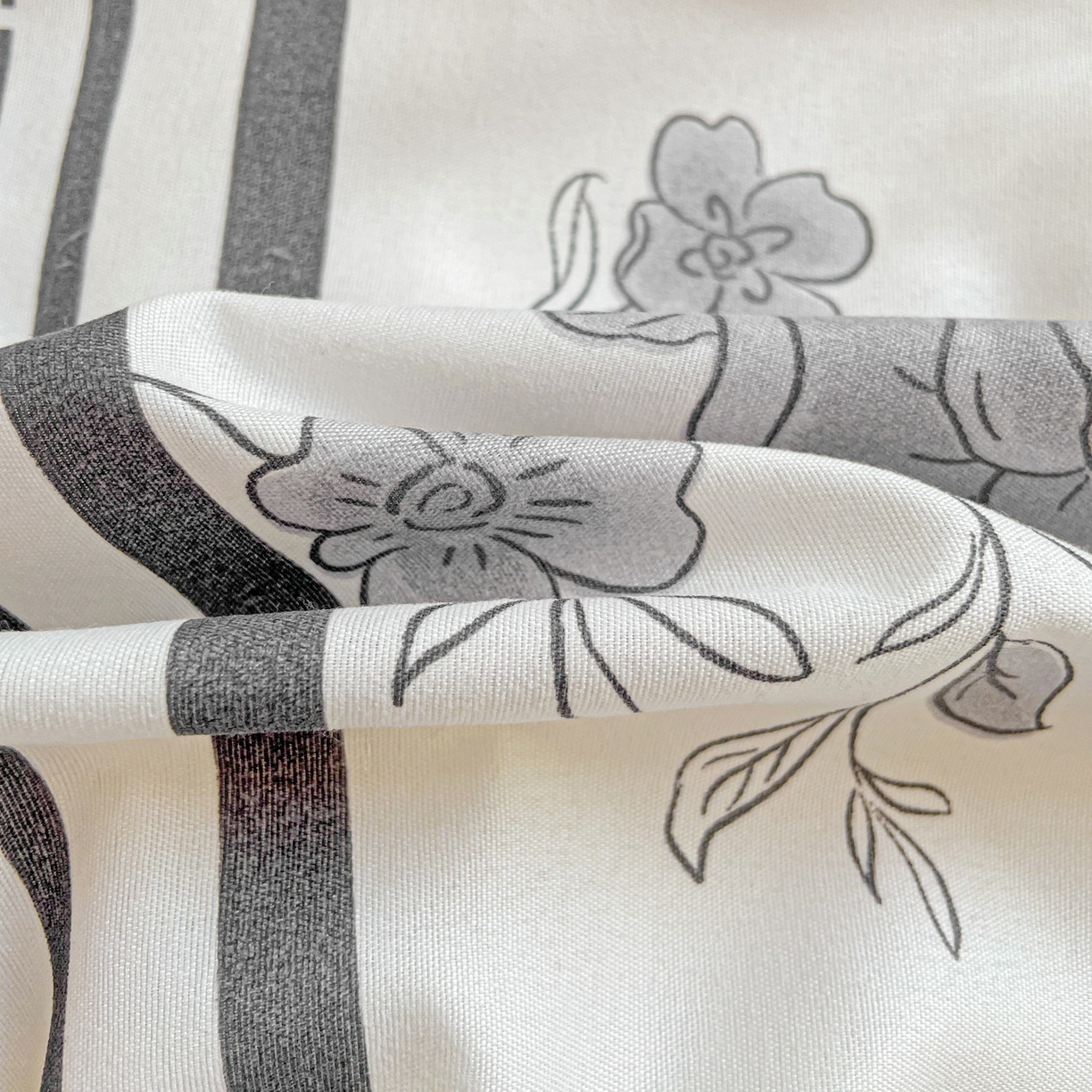 91家纺网 家纺一手货源 找家纺 楠沐家纺 2025新款芦荟棉印花学生宿舍上下铺四件套三件套 山茶花