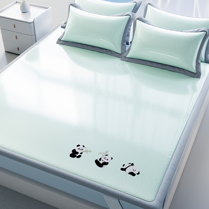 91家纺网 家纺一手货源 找家纺 （总）莱家富 2025新款凉感冰丝藤席-白熊日记