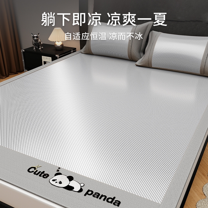 91家纺网 家纺一手货源 找家纺 莱家富 2025新款轻柔丝凉席冰丝席-嘟嘟熊 高级灰-床席