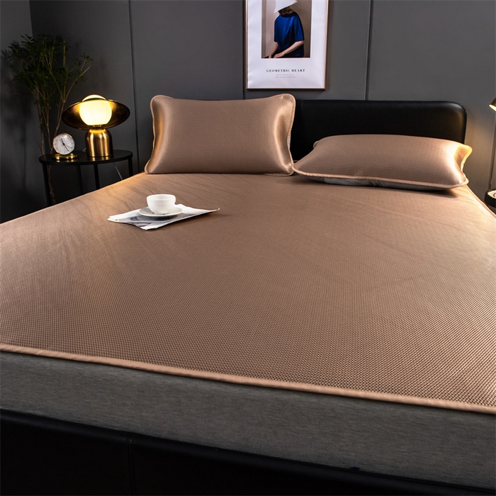 91家纺网 家纺一手货源 找家纺 （总）莱家富 2025新款碳光席普通款小包边冰丝席