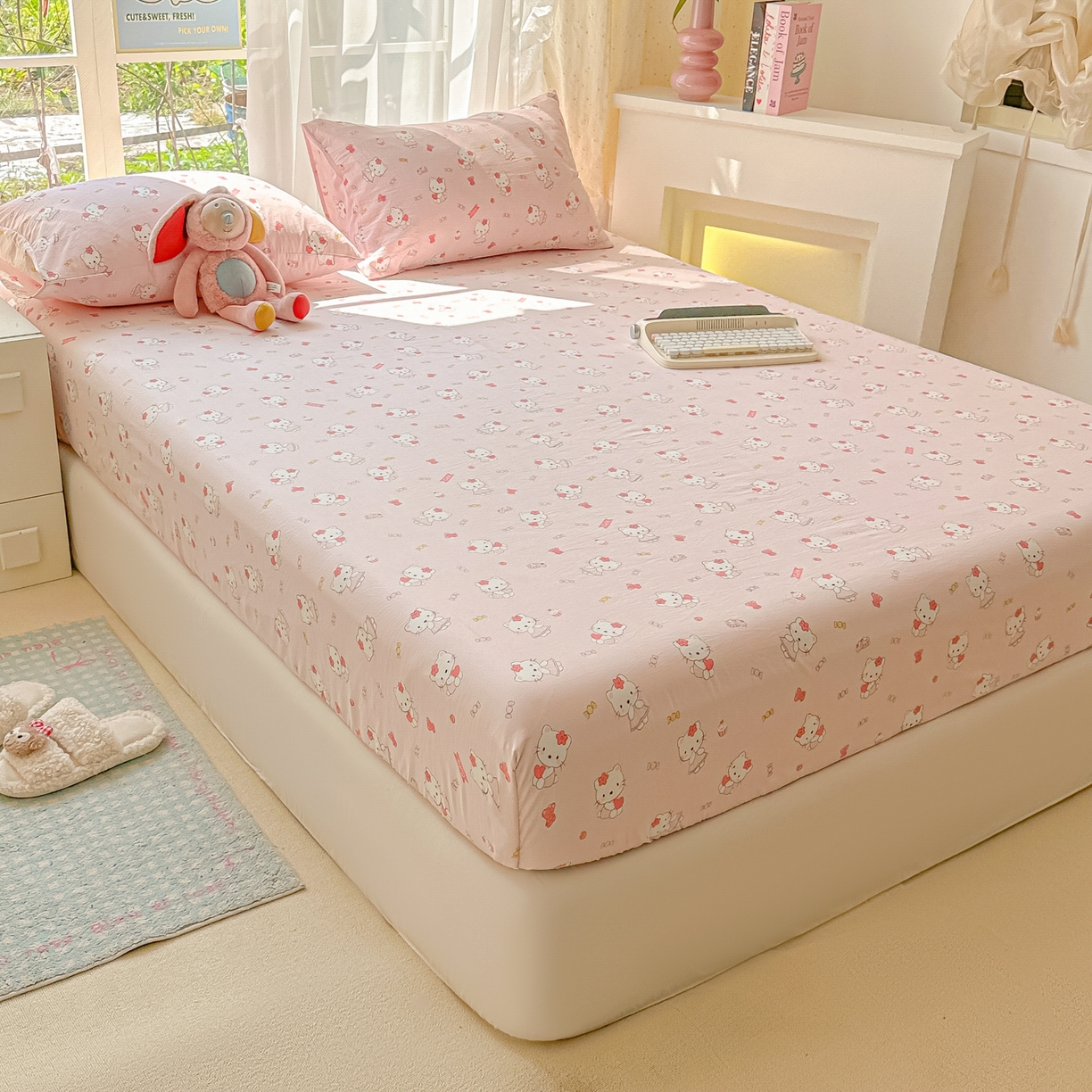 91家纺网 家纺一手货源 找家纺 韩巢家纺 2025新款超柔水洗棉印花床笠床笠单件单床笠学生宿舍专用热销款防滑床套 糖果KT