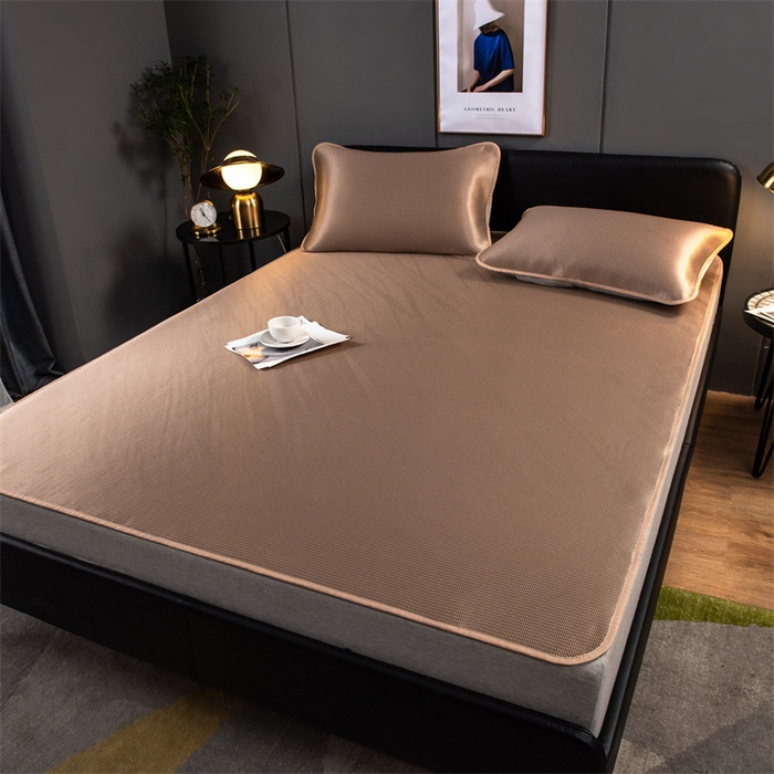 91家纺网 家纺一手货源 找家纺 莱家富 2025新款碳光席普通款小包边冰丝席 咖色普通款