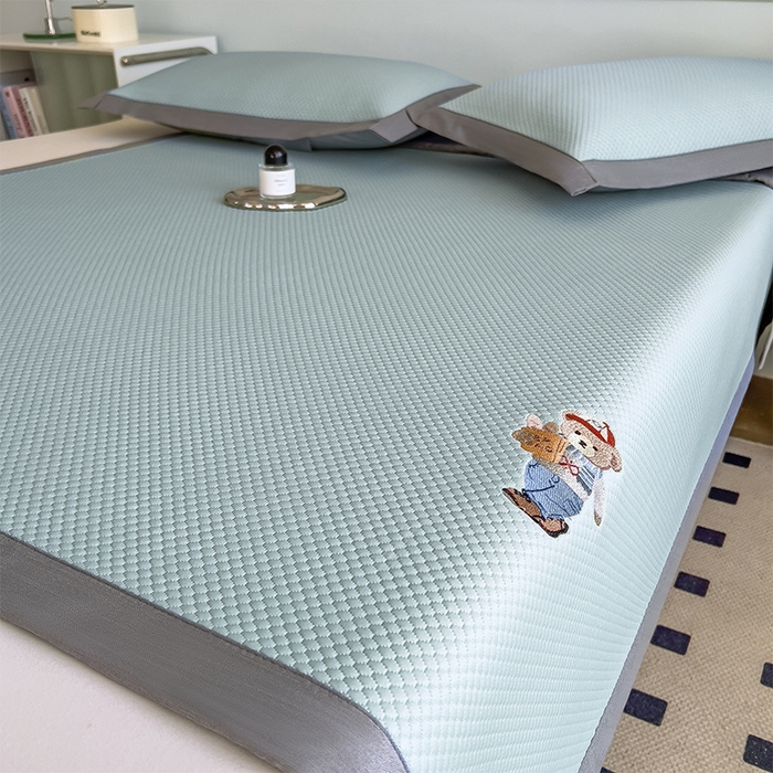 91家纺网 家纺一手货源 找家纺 莱家富 2025新款乙纶冰豆豆凉席冰丝席-多比来了 多比来了-湖蓝床席