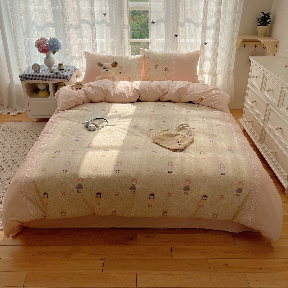 91家纺网 家纺一手货源 找家纺 盼季家纺 2025新款柔软亲肤活性印花雪纺花边四件套 雪纺花边-邻家女孩