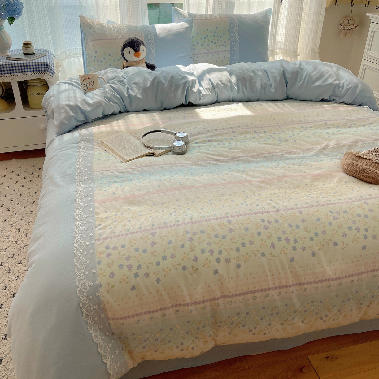 91家纺网 家纺一手货源 找家纺 盼季家纺 2025新款柔软亲肤活性印花雪纺花边四件套 雪纺花边-春天假日