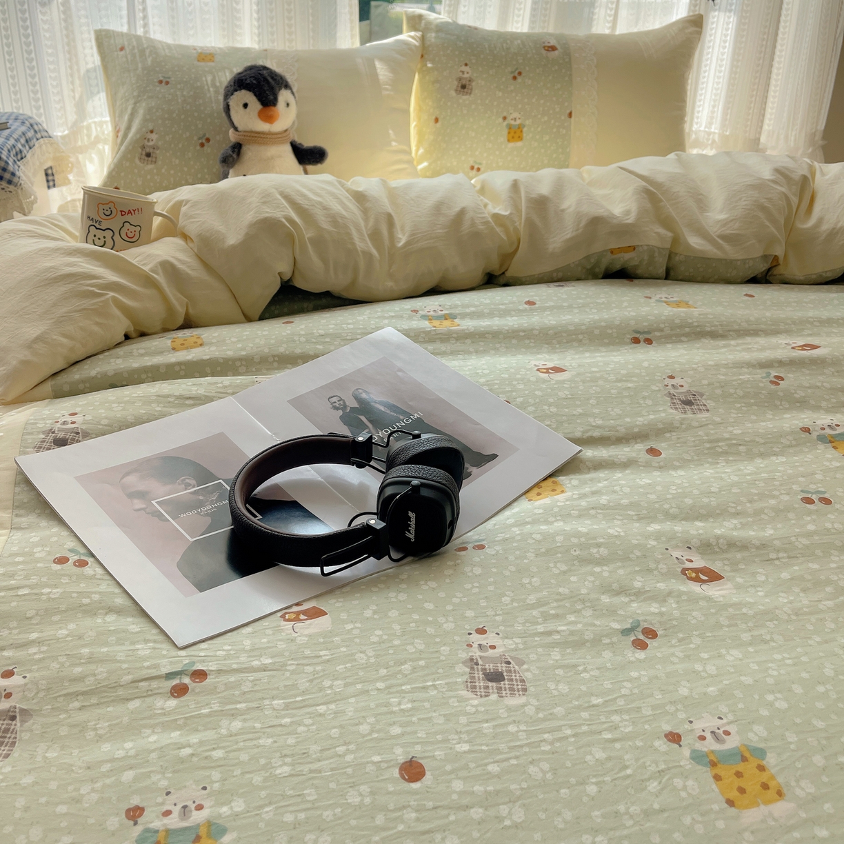 91家纺网 家纺一手货源 找家纺 盼季家纺 2025新款柔软亲肤活性印花雪纺花边四件套 雪纺花边-萌宠熊熊