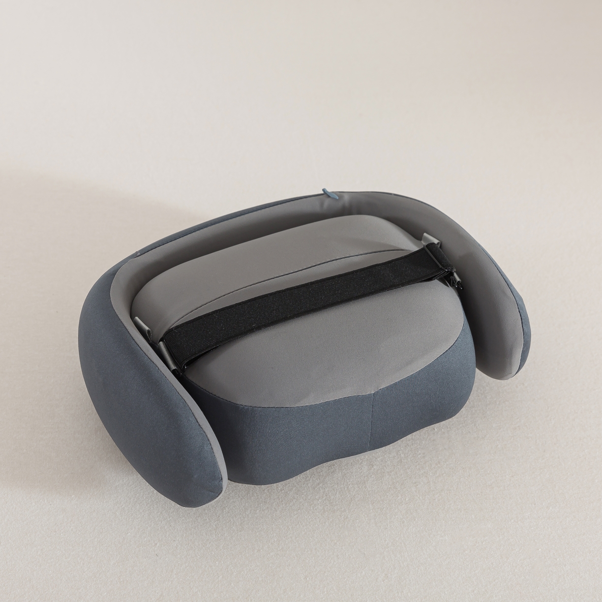 91家纺网 家纺一手货源 找家纺 （总）境月枕芯坊2025新款动感护颈枕