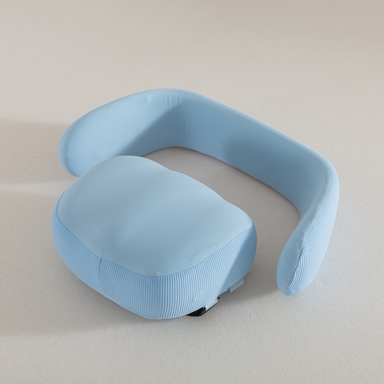 91家纺网 家纺一手货源 找家纺 （总）境月枕芯坊2025新款动感护颈枕