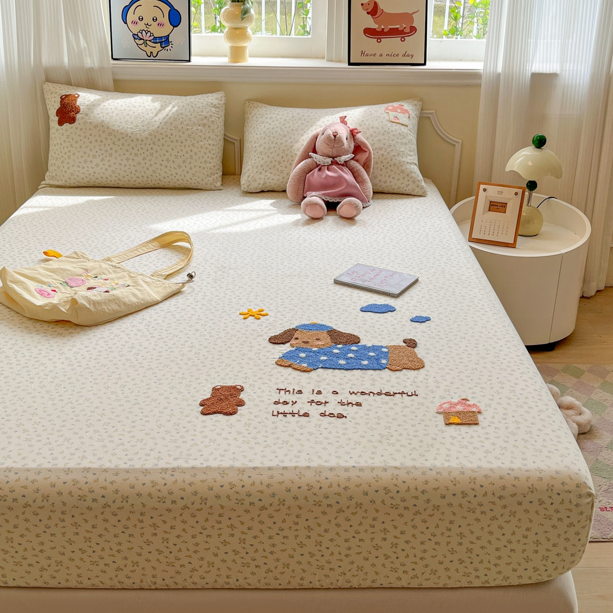 91家纺网 家纺一手货源 找家纺 盼季家纺 2025新款水洗棉毛巾绣床笠系列（提供买家秀） 毛巾绣床笠-奔跑吧小狗