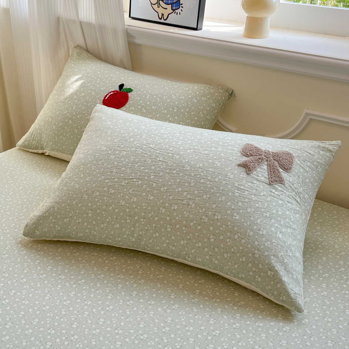 91家纺网 家纺一手货源 找家纺 盼季家纺 2025新款水洗棉毛巾绣床笠系列（提供买家秀） 毛巾绣床笠-懒懒熊