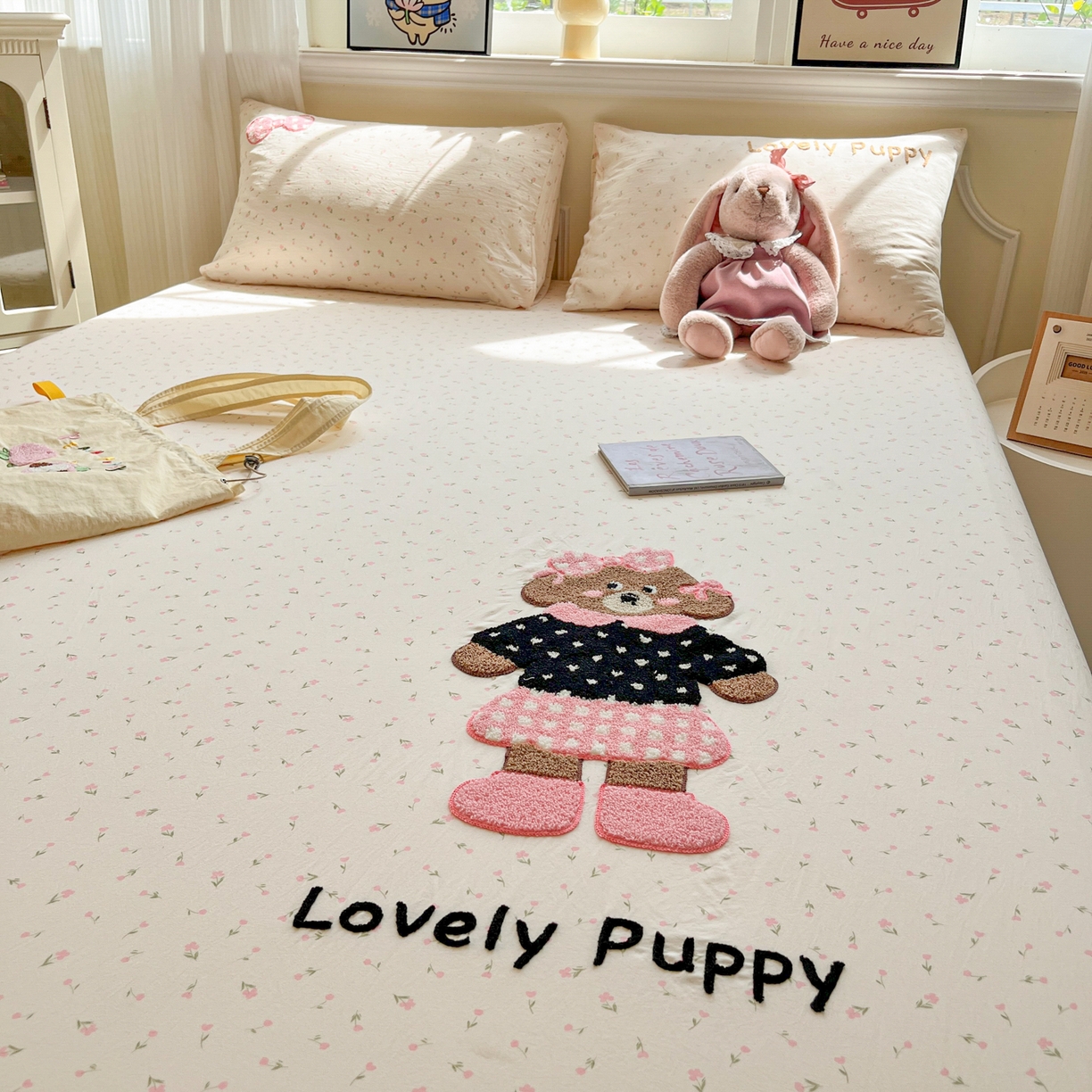 91家纺网 家纺一手货源 找家纺 盼季家纺 2025新款水洗棉毛巾绣床笠系列（提供买家秀） 毛巾绣床笠-萌萌狗