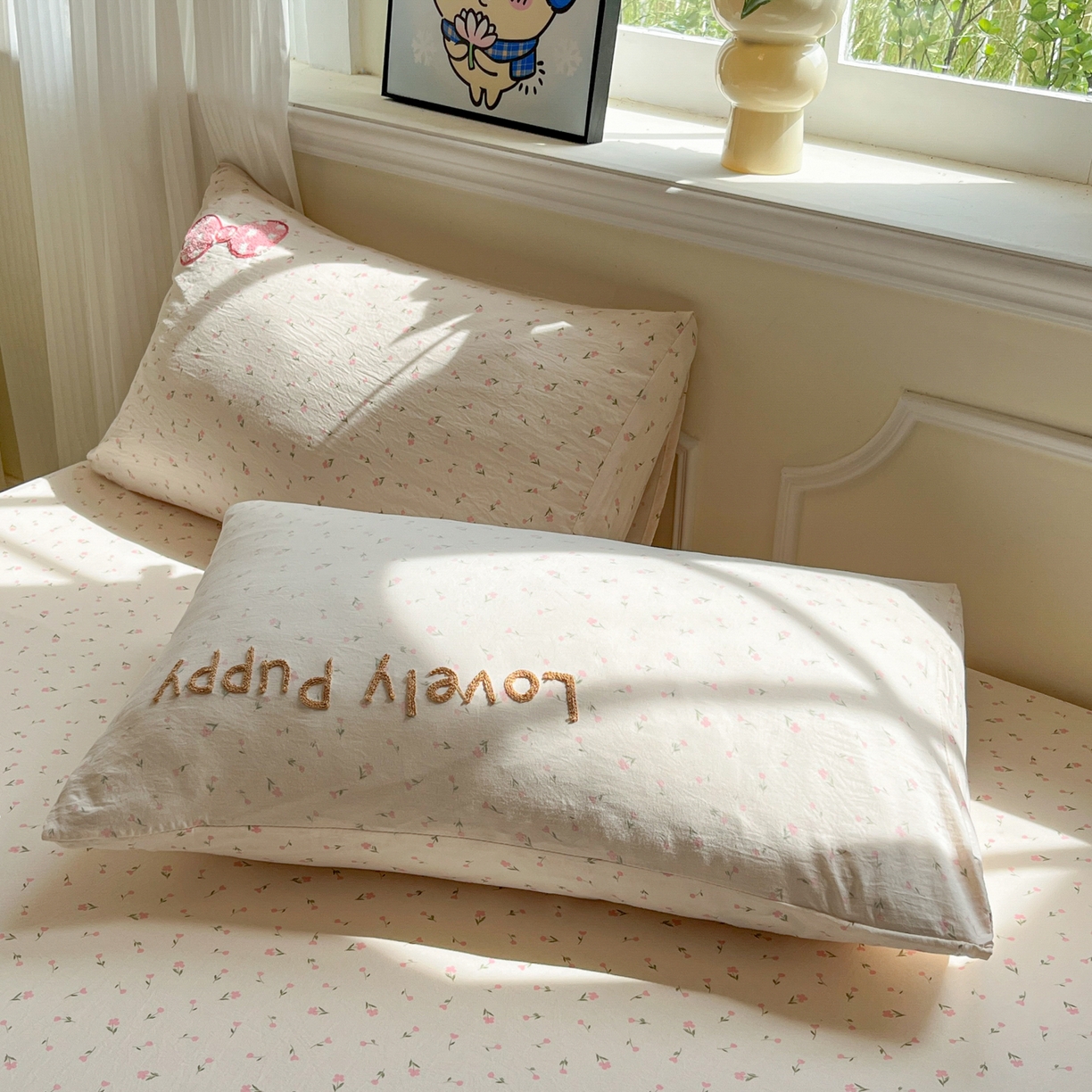 91家纺网 家纺一手货源 找家纺 盼季家纺 2025新款水洗棉毛巾绣床笠系列（提供买家秀） 毛巾绣床笠-萌萌狗