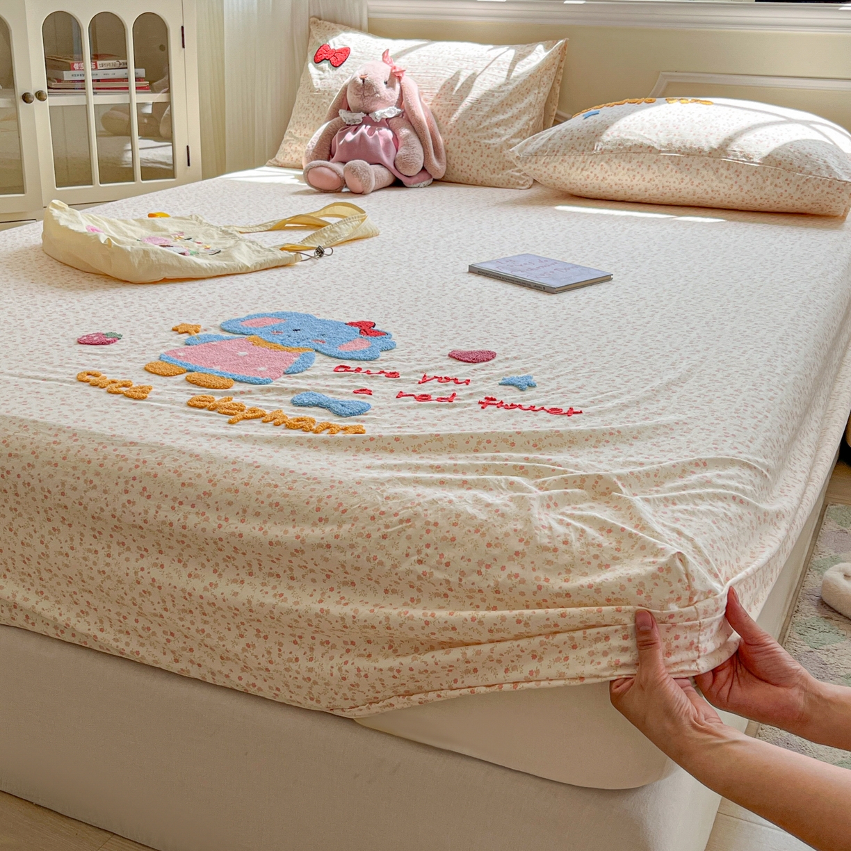 盼季家纺 2025新款水洗棉毛巾绣床笠系列（提供买家秀） 毛巾绣床笠-碎花粉小象