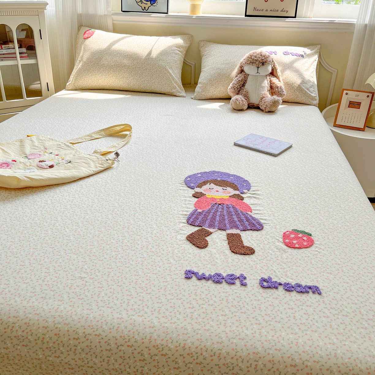 91家纺网 家纺一手货源 找家纺 盼季家纺 2025新款水洗棉毛巾绣床笠系列（提供买家秀） 毛巾绣床笠-元气少女