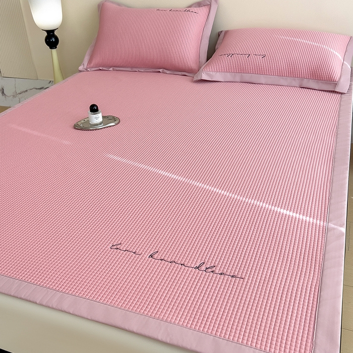 91家纺网 家纺一手货源 找家纺 （总）莱家富 2025新款A类9D乙纶冰豆豆凉席冰丝席-暮野