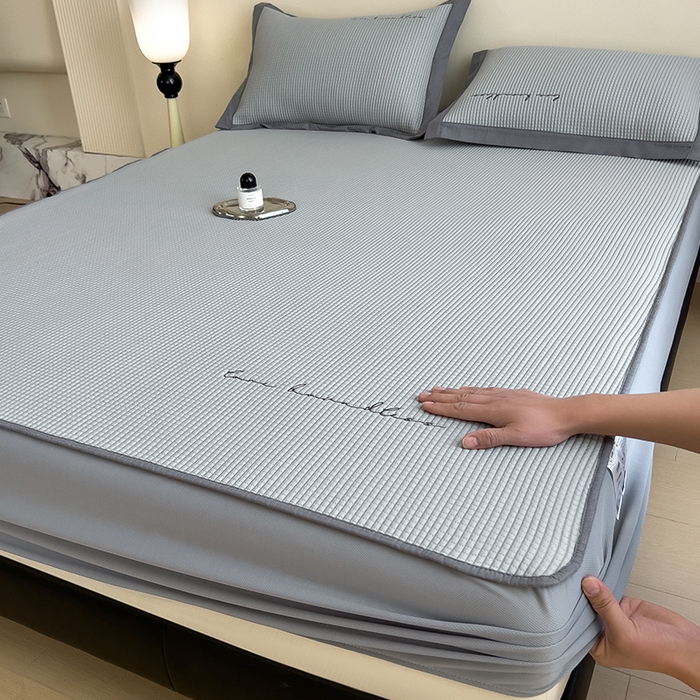 91家纺网 家纺一手货源 找家纺 （总）莱家富 2025新款A类9D乙纶冰豆豆凉席冰丝席-暮野