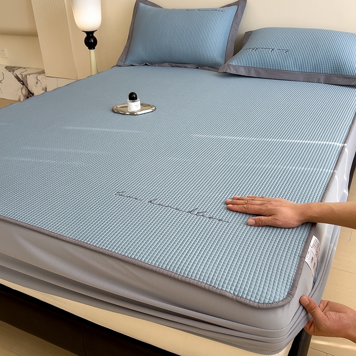 91家纺网 家纺一手货源 找家纺 莱家富 2025新款A类9D乙纶冰豆豆凉席冰丝席-暮野 暮野-天青蓝-床笠款