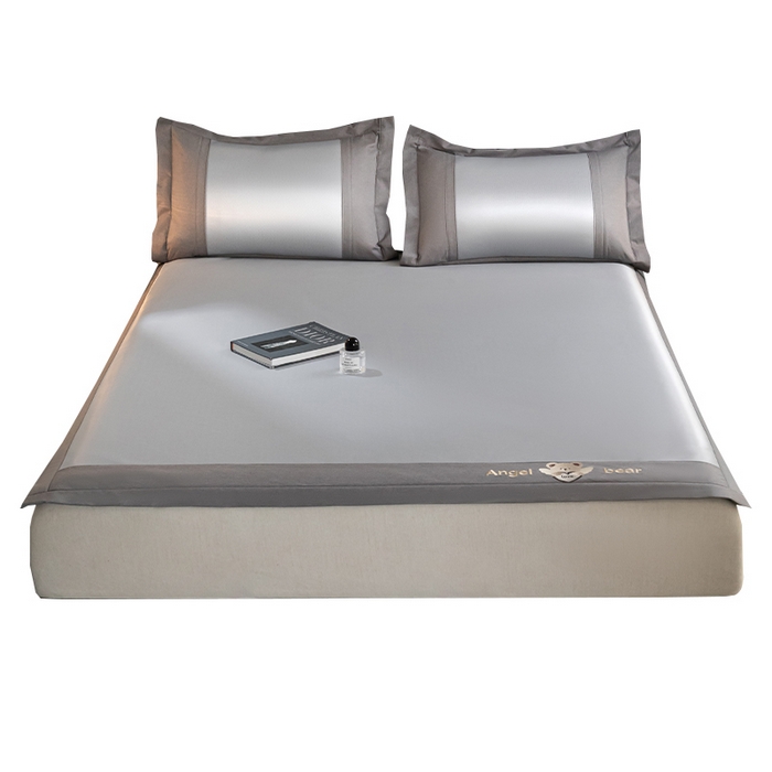 91家纺网 家纺一手货源 找家纺 （总）莱家富 2025新款轻柔丝凉席冰丝席-欢乐熊