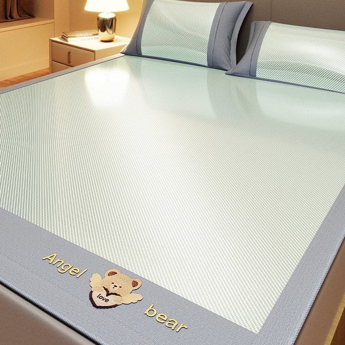 91家纺网 家纺一手货源 找家纺 （总）莱家富 2025新款轻柔丝凉席冰丝席-欢乐熊