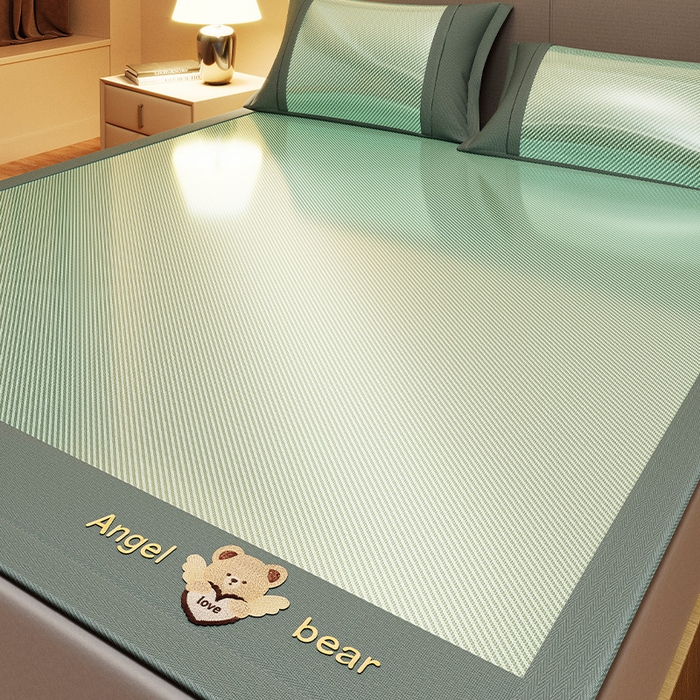 91家纺网 家纺一手货源 找家纺 （总）莱家富 2025新款轻柔丝凉席冰丝席-欢乐熊