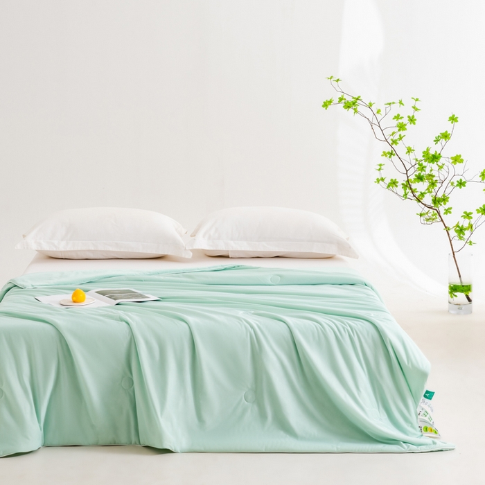 91家纺网 家纺一手货源 找家纺 莱家富 2025新款A类云母凉感丝冰淇淋夏被天丝瓜瓜夏被夏凉被空调被 优雅绿