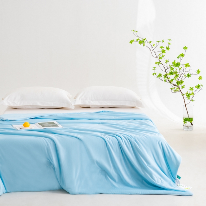 91家纺网 家纺一手货源 找家纺 莱家富 2025新款A类云母凉感丝冰淇淋夏被天丝瓜瓜夏被夏凉被空调被 月光蓝