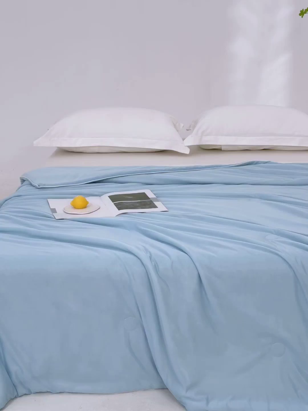 91家纺网 家纺一手货源 找家纺 莱家富 2025新款A类云母凉感丝冰淇淋夏被天丝瓜瓜夏被夏凉被空调被 月光蓝