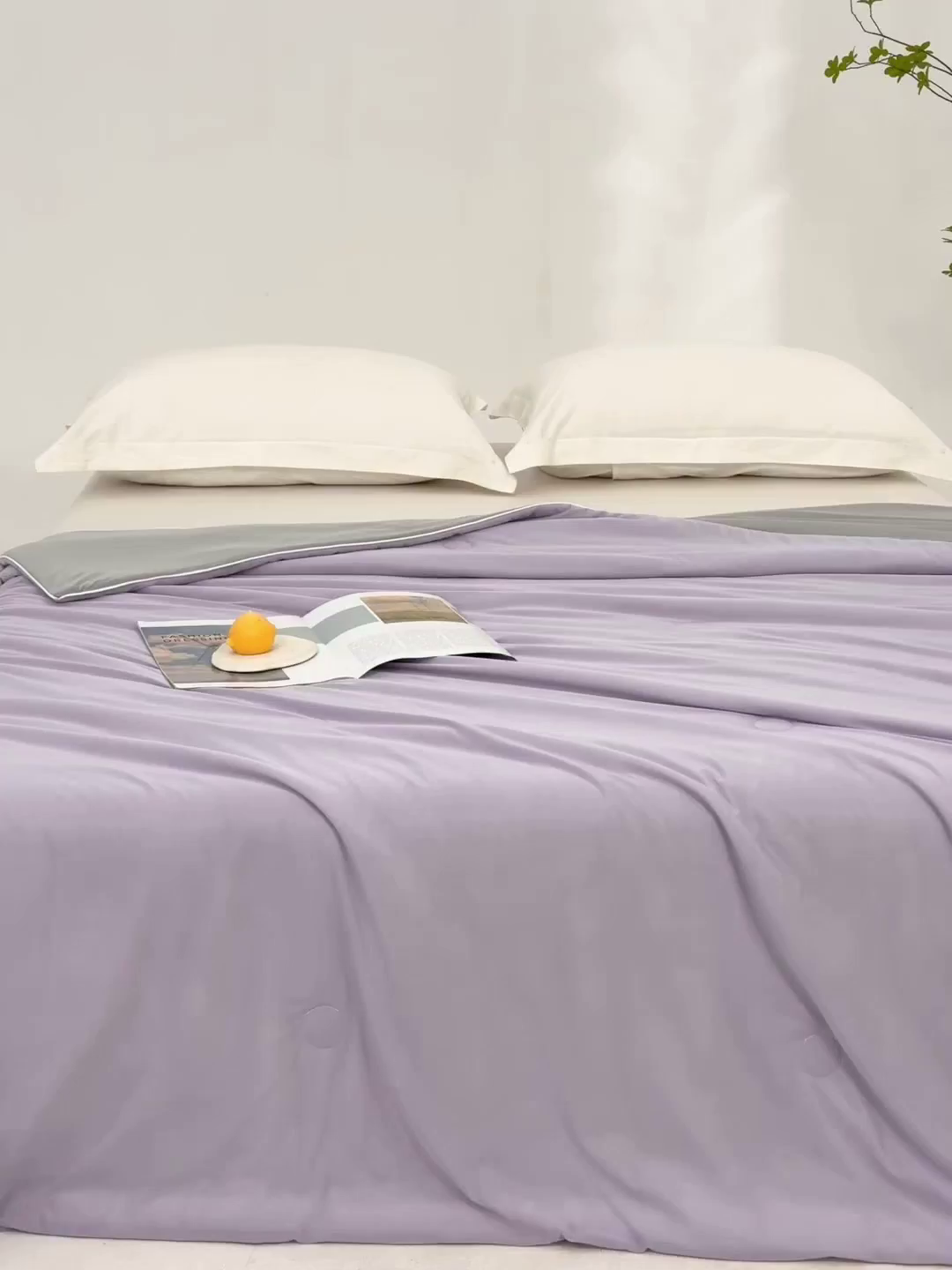 91家纺网 家纺一手货源 找家纺 莱家富 2025新款A类云母凉感丝冰淇淋夏被天丝瓜瓜夏被夏凉被空调被 丁香紫+灰