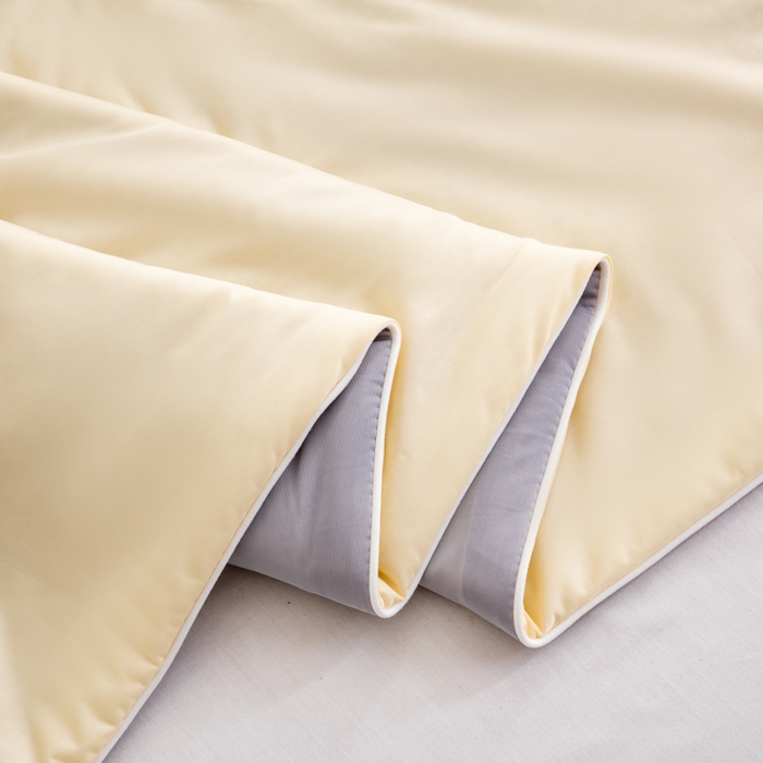 91家纺网 家纺一手货源 找家纺 莱家富 2025新款A类云母凉感丝冰淇淋夏被天丝瓜瓜夏被夏凉被空调被 柠檬黄+灰