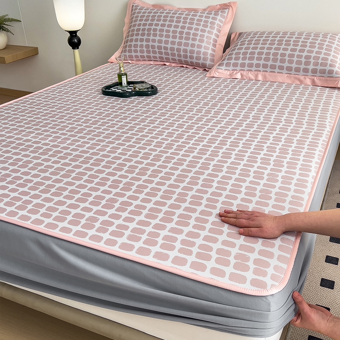 91家纺网 家纺一手货源 找家纺 莱家富 2025新款乙纶凉席冰丝席-绮梦 淡雅粉-床笠款