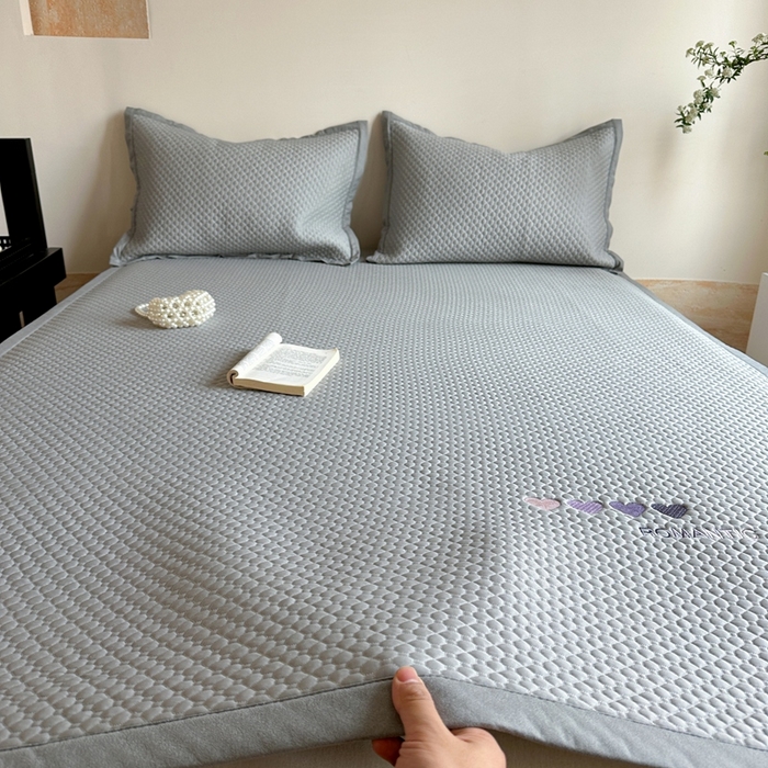 91家纺网 家纺一手货源 找家纺 （总）莱家富 2025新款3D凉豆豆凉席系列-秘豆