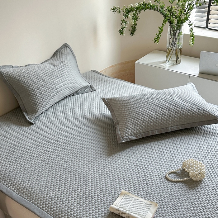 91家纺网 家纺一手货源 找家纺 莱家富 2025新款3D凉豆豆凉席系列-秘豆 灰