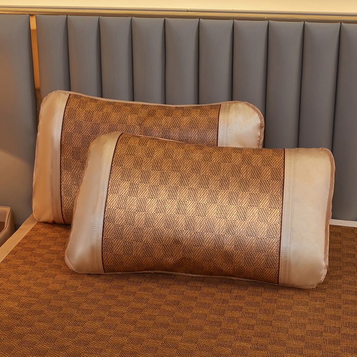 91家纺网 家纺一手货源 找家纺 莱家富 2025新款艾草刺绣藤席套件 艾草经典格