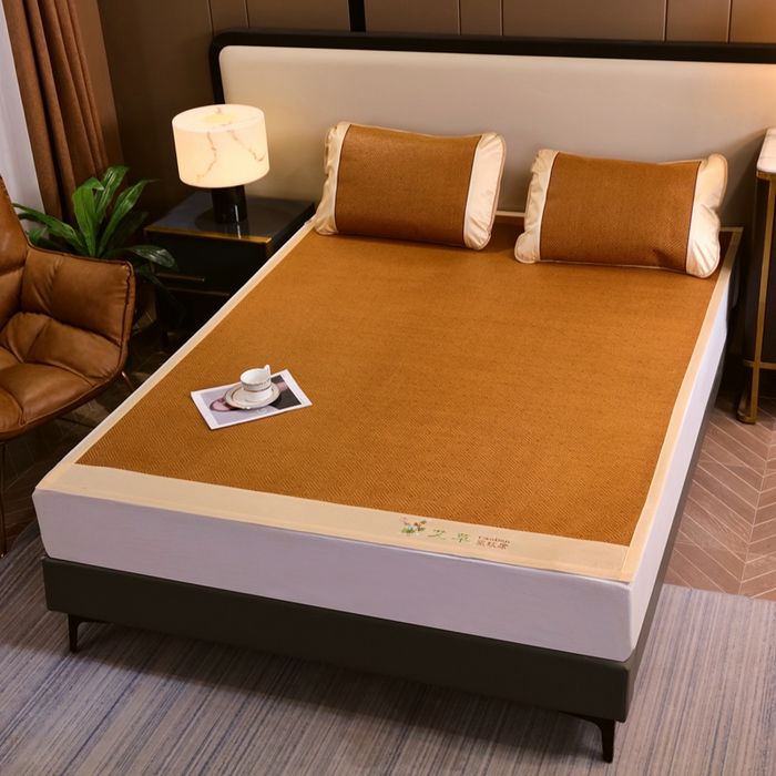 91家纺网 家纺一手货源 找家纺 （总）莱家富 2025新款双面艾草刺绣藤席套件