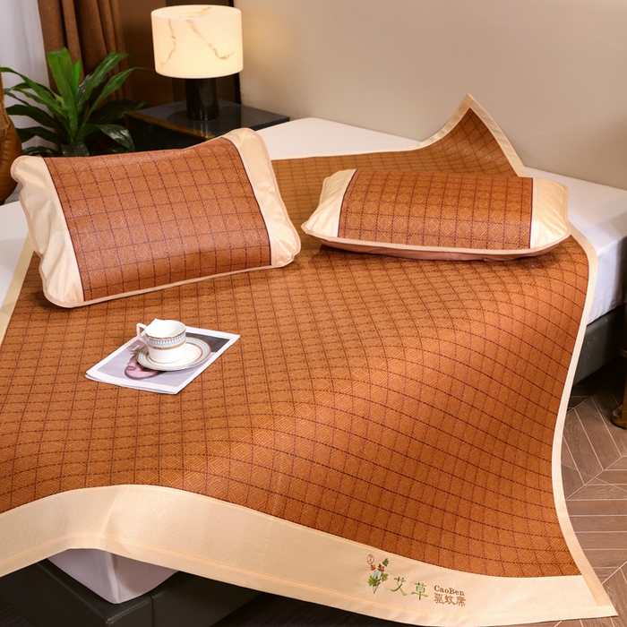 91家纺网 家纺一手货源 找家纺 莱家富 2025新款双面艾草刺绣藤席套件 双面席罗马格