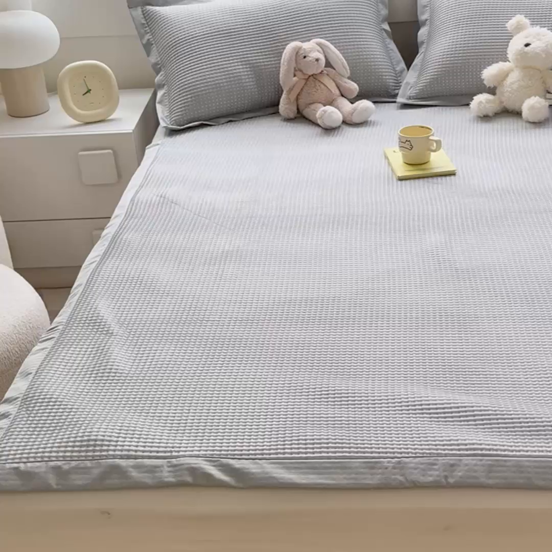 91家纺网 家纺一手货源 找家纺 （总）耀悦家纺2025新款聚乙烯乙纶凉席pe凉感华夫格凉席三件套床笠床席子