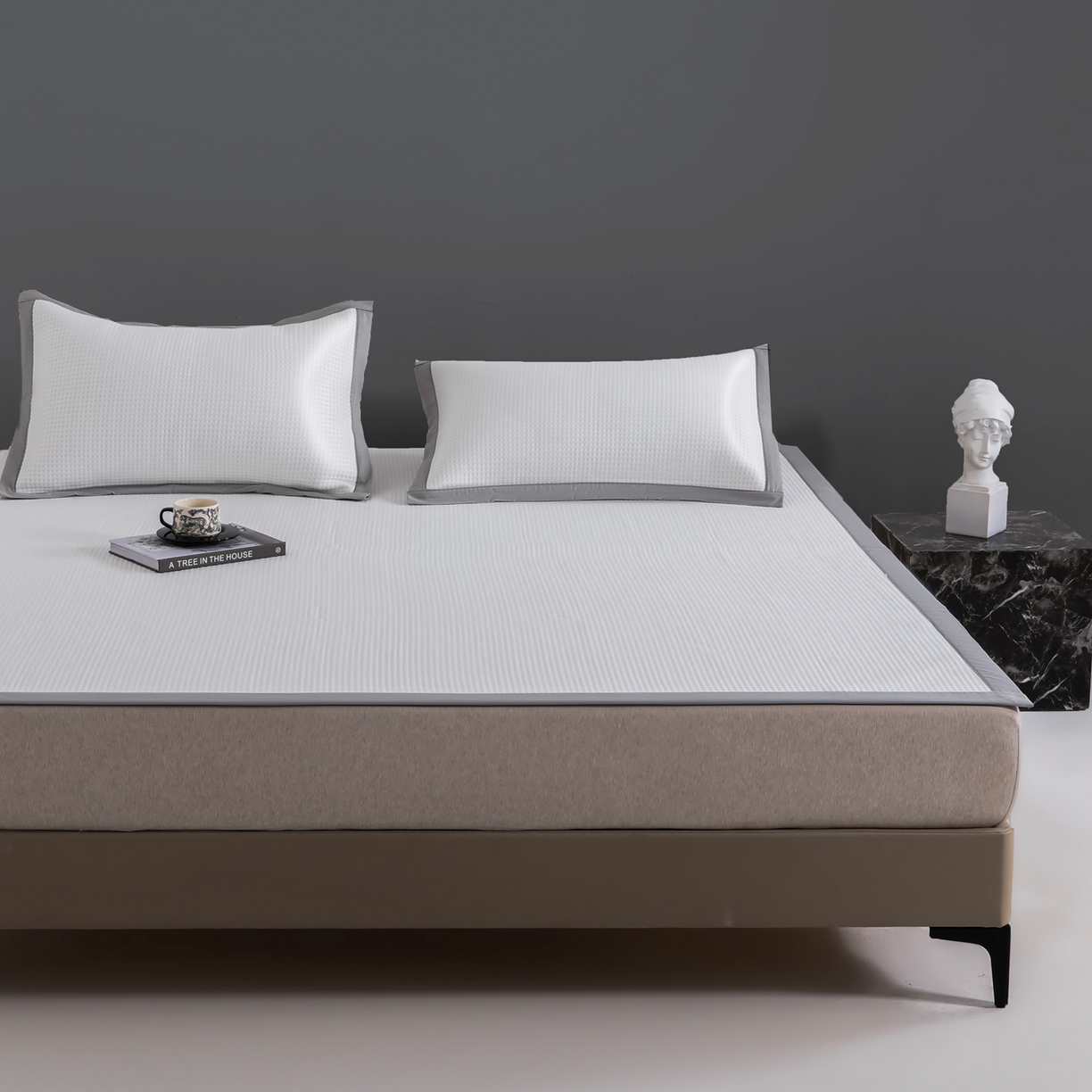 91家纺网 家纺一手货源 找家纺 耀悦家纺2025新款聚乙烯乙纶凉席pe凉感华夫格凉席三件套床笠床席子 华夫格-奶白