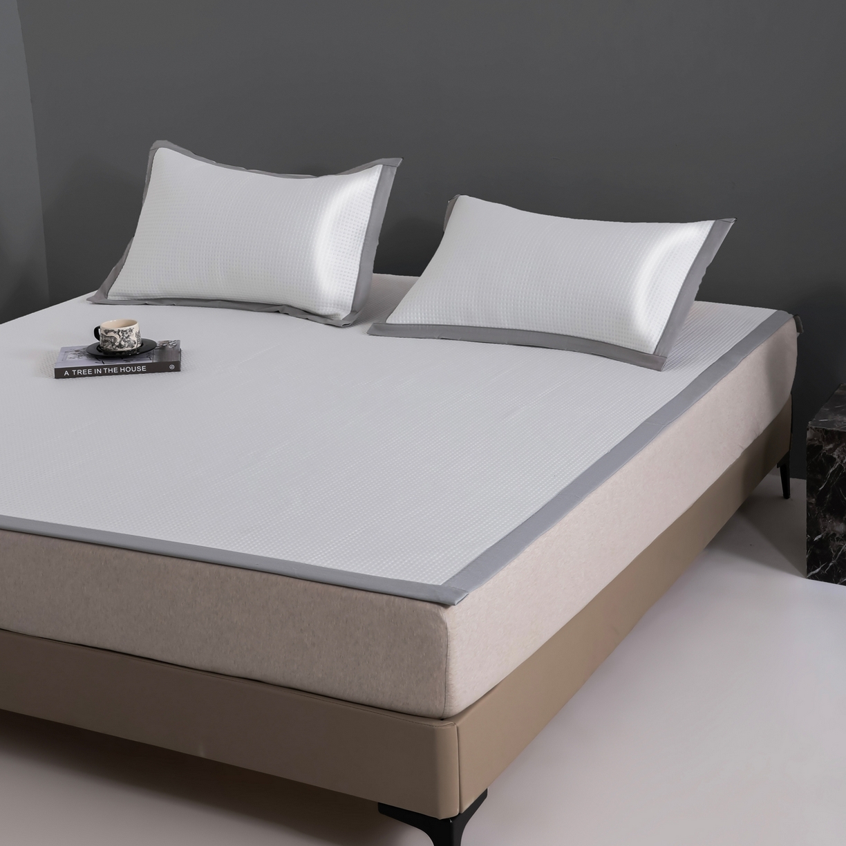 91家纺网 家纺一手货源 找家纺 耀悦家纺2025新款聚乙烯乙纶凉席pe凉感华夫格凉席三件套床笠床席子 华夫格-奶白