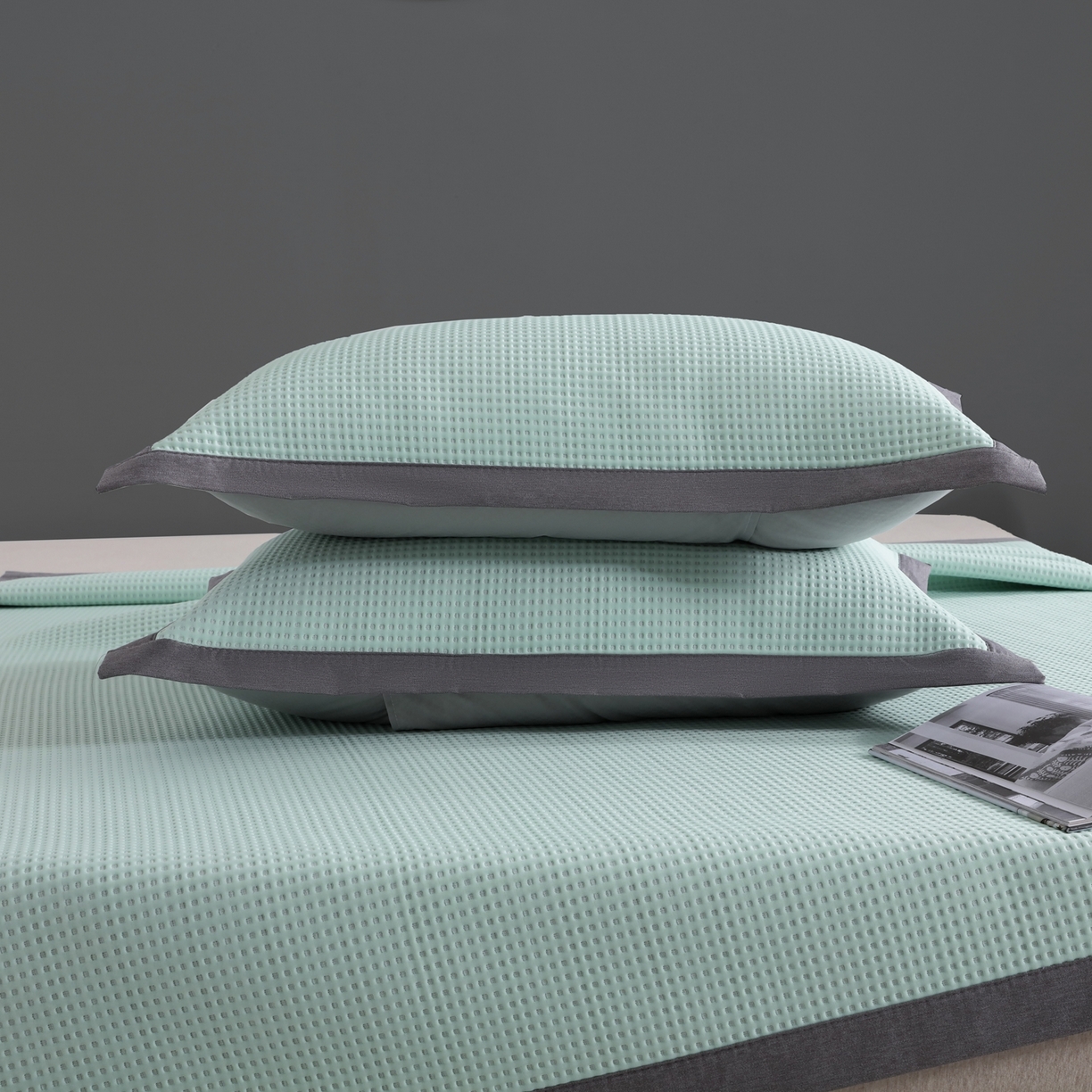 91家纺网 家纺一手货源 找家纺 耀悦家纺2025新款聚乙烯乙纶凉席pe凉感华夫格凉席三件套床笠床席子 华夫格-水绿