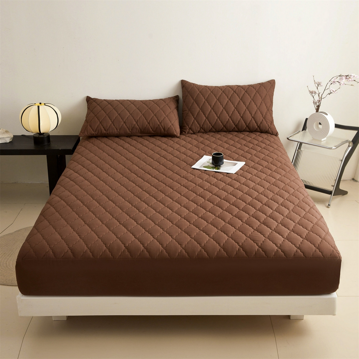 91家纺网 家纺一手货源 找家纺 雯豆家纺 2025新品外贸亚马逊纯色防水夹棉床笠跨境电商速卖通床罩可定制尺寸 菱形格防水床笠-深棕