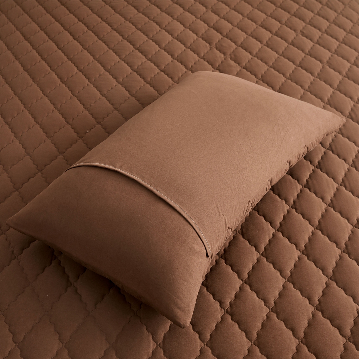 91家纺网 家纺一手货源 找家纺 雯豆家纺 2025新品外贸亚马逊纯色防水夹棉床笠跨境电商速卖通床罩可定制尺寸 菱形格防水床笠-深棕