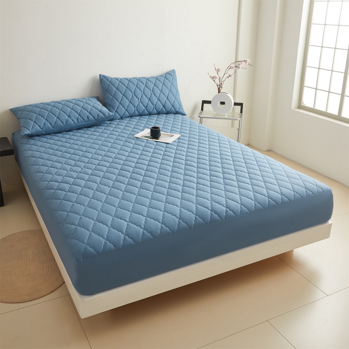 91家纺网 家纺一手货源 找家纺 雯豆家纺 2025新品外贸亚马逊纯色防水夹棉床笠跨境电商速卖通床罩可定制尺寸 菱形格防水床笠-湖蓝