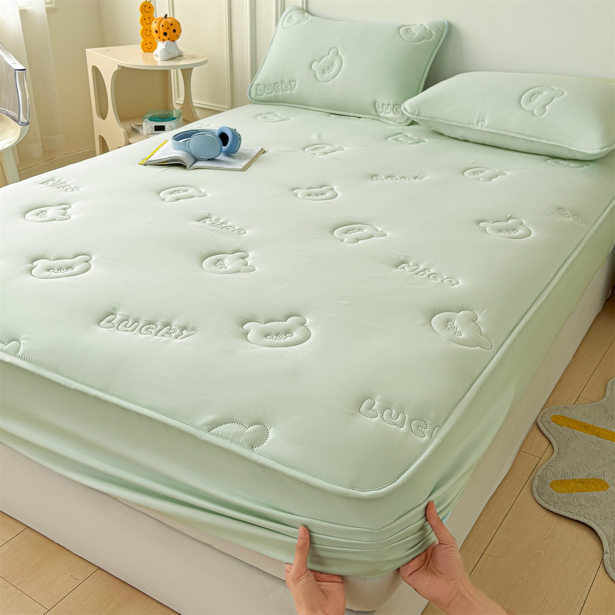 91家纺网 家纺一手货源 找家纺 （总）雯豆家纺 2025超声波夹棉防水床笠三件套纯色素色隔尿床罩床垫保护套