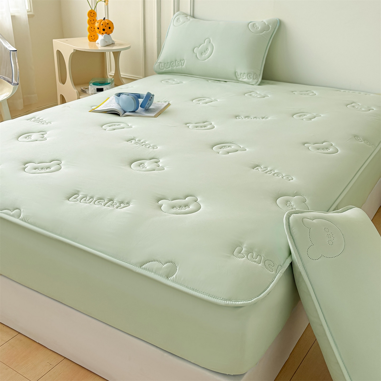 91家纺网 家纺一手货源 找家纺 （总）雯豆家纺 2025超声波夹棉防水床笠三件套纯色素色隔尿床罩床垫保护套