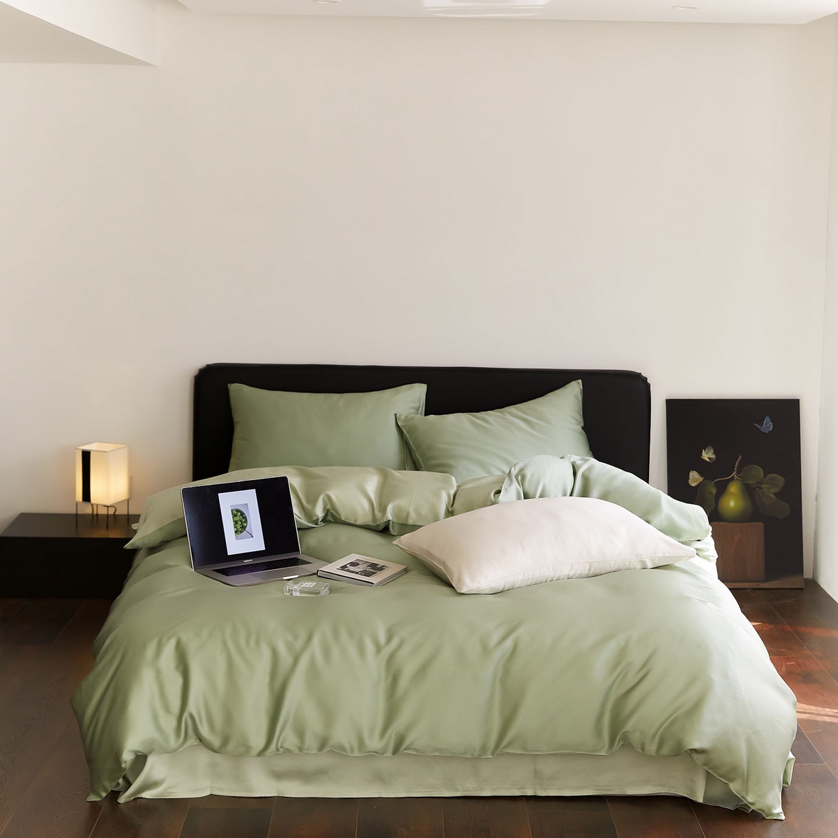 91家纺网 家纺一手货源 找家纺 群鹿蚕丝羽绒馆 2025新款60支兰精天丝纯色双拼四件套 香奈儿绿-嫩叶绿