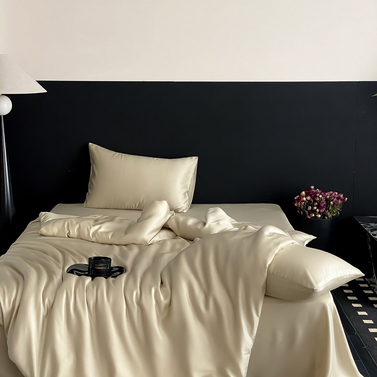 91家纺网 家纺一手货源 找家纺 群鹿蚕丝羽绒馆 2025新款60支兰精天丝纯色双拼四件套 烟轻绿